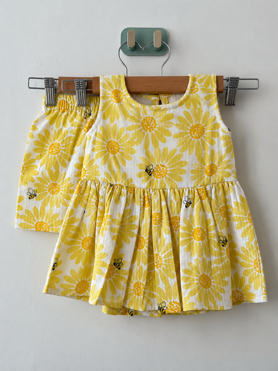 Sunny Bee Yellow Sunflower Cotton Co-ord Set for Girls | Juneli
